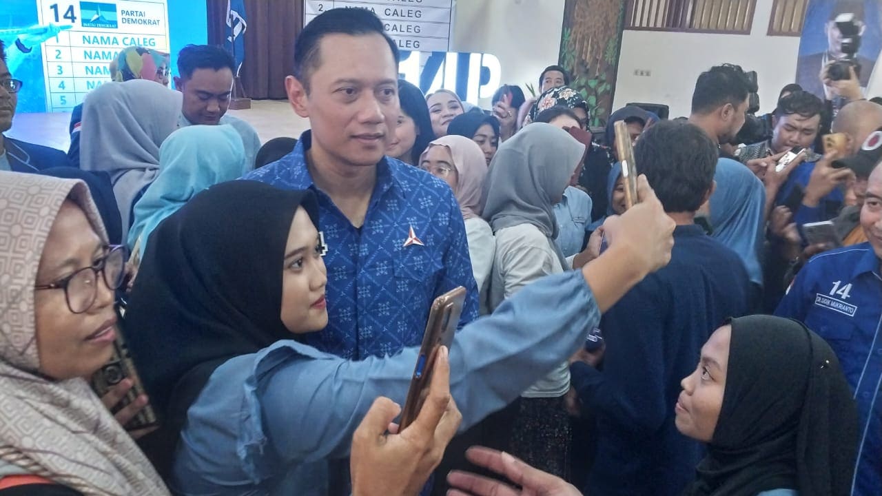 Partai Demokrat.