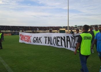Persela Lamongan.