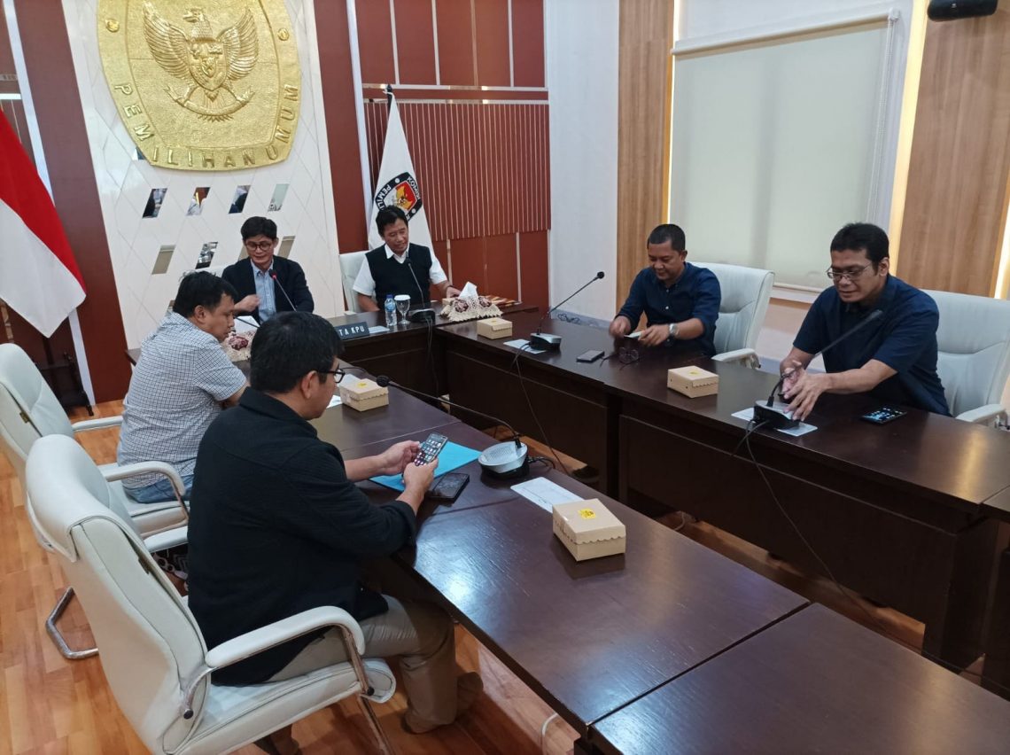 Pasca Audiensi, KPU-AMSI MoU Sepakat Cek Fakta soal Penyelenggaraan Pemilu 2024 1 KPU-AMSI.