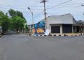 Roboh, Alat Peraga Kampanye di Tuban Bahayakan Pengguna Jalan