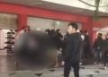 Viral, Gerombolan Pemuda Keroyok 4 Orang di Jalan Tunjungan Surabaya