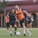Pelatih Persebaya Surabaya Ungkap Persiapan Lawan PSIS Semarang 15 Pelatih Persebaya Surabaya Ungkap Persiapan Lawan PSIS Semarang
