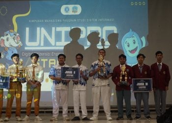 Unikama Programmer Stage 8 Hadirkan Tantangan Web Development dan Desain Poster