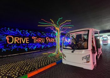 Melihat Ratusan Satwa dan Wahana di Jatim Park 2 Kota Batu Lewat Drive Thru Park yang Baru Dibuka