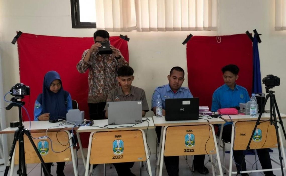 Rekam e-KTP.