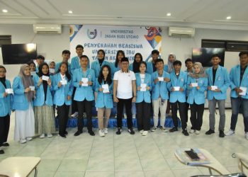 Universitas IBU.