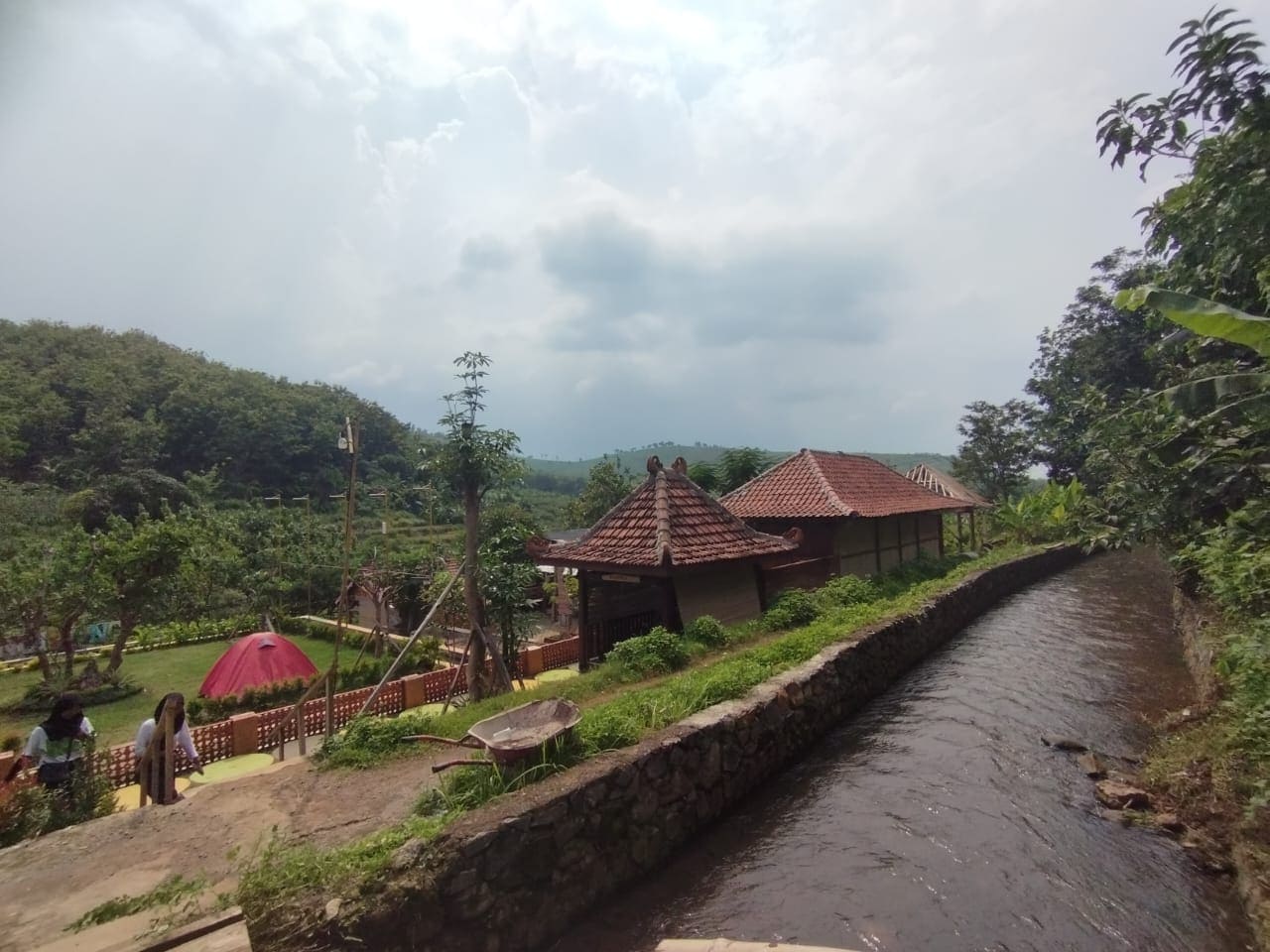 Lembah Mbencirang di Mojokerto.