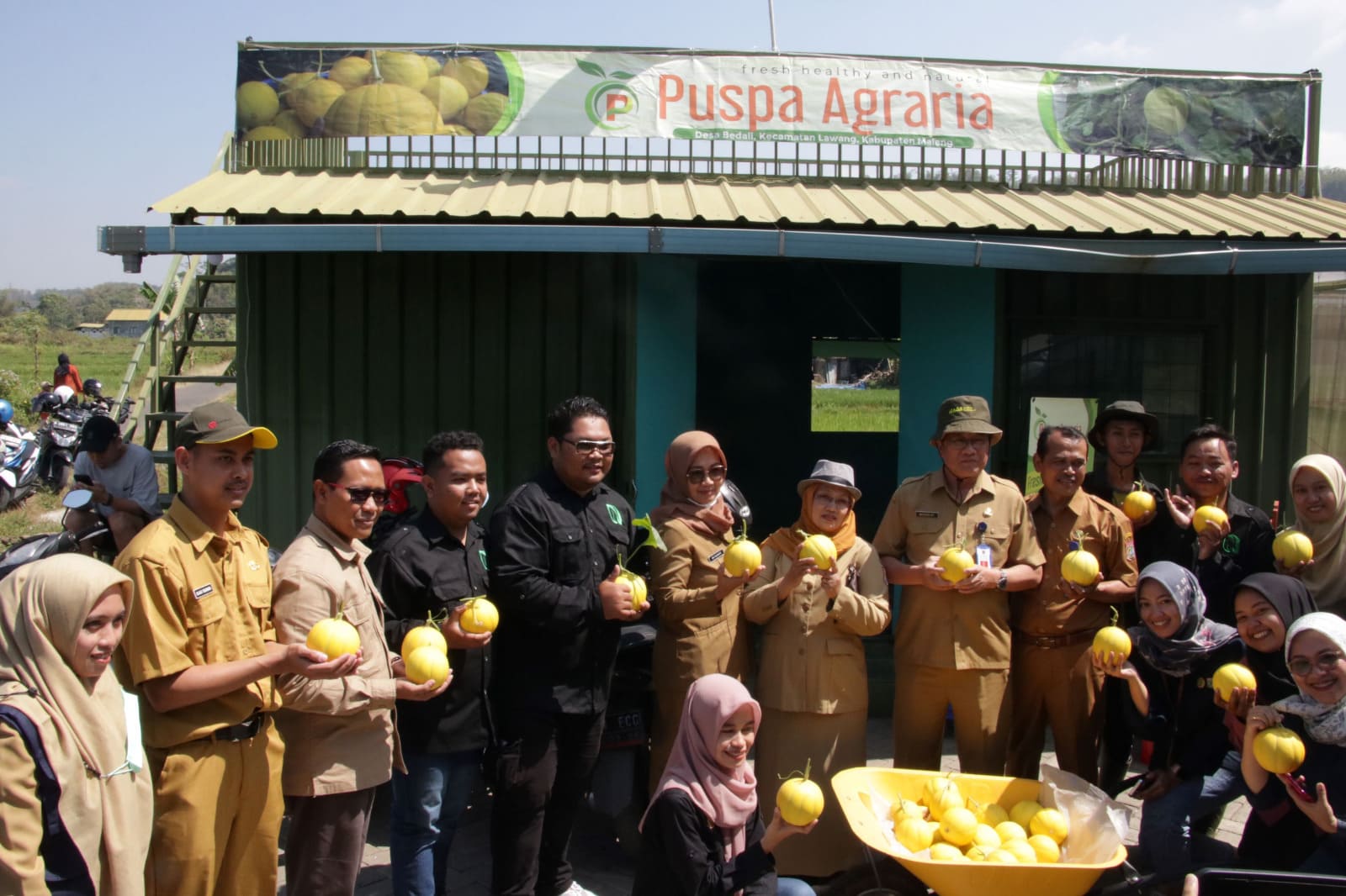 Kebun Melon Puspa Agraria Lawang Malang.