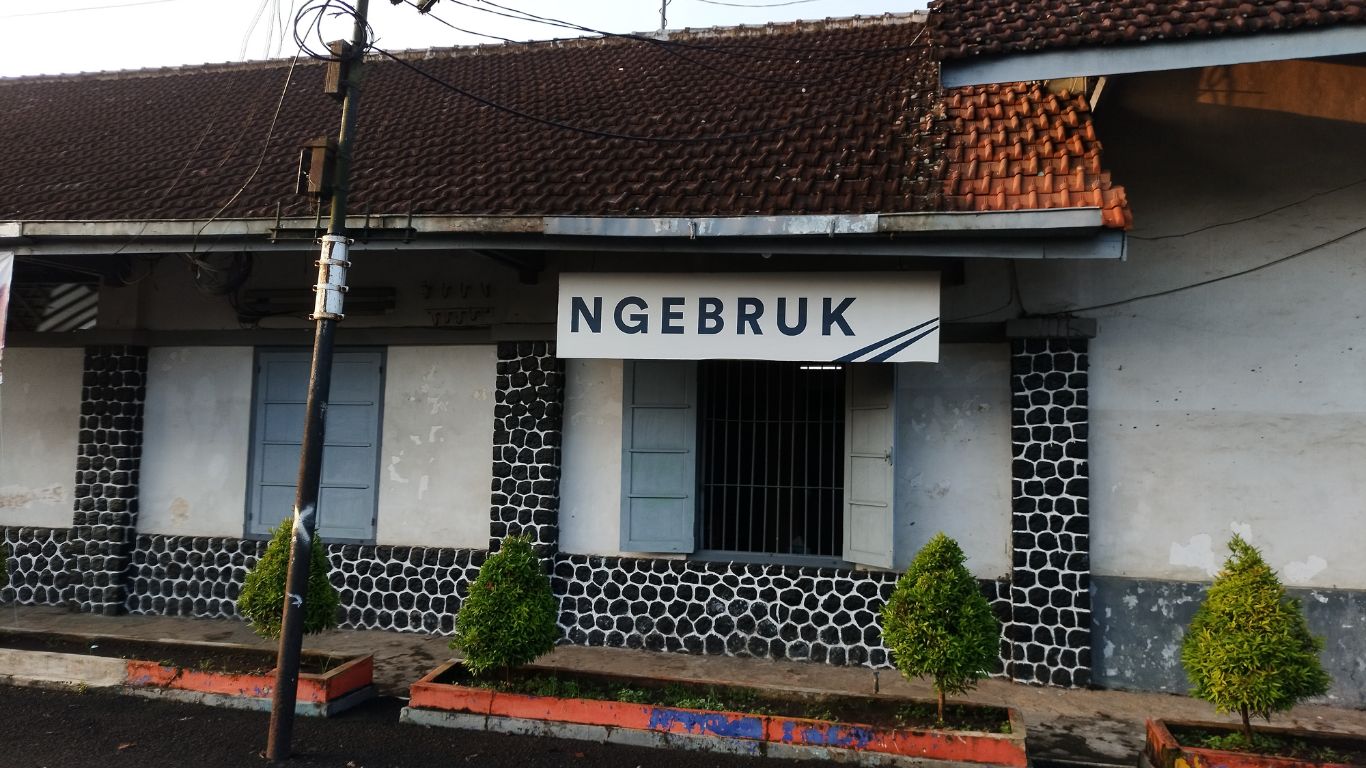 stasiun di malang