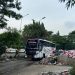 Tumpukan Sampah bak TPA Viral, Ini Kata Pengelola Terminal Purabaya Bungurasih 9 Tumpukan sampah.