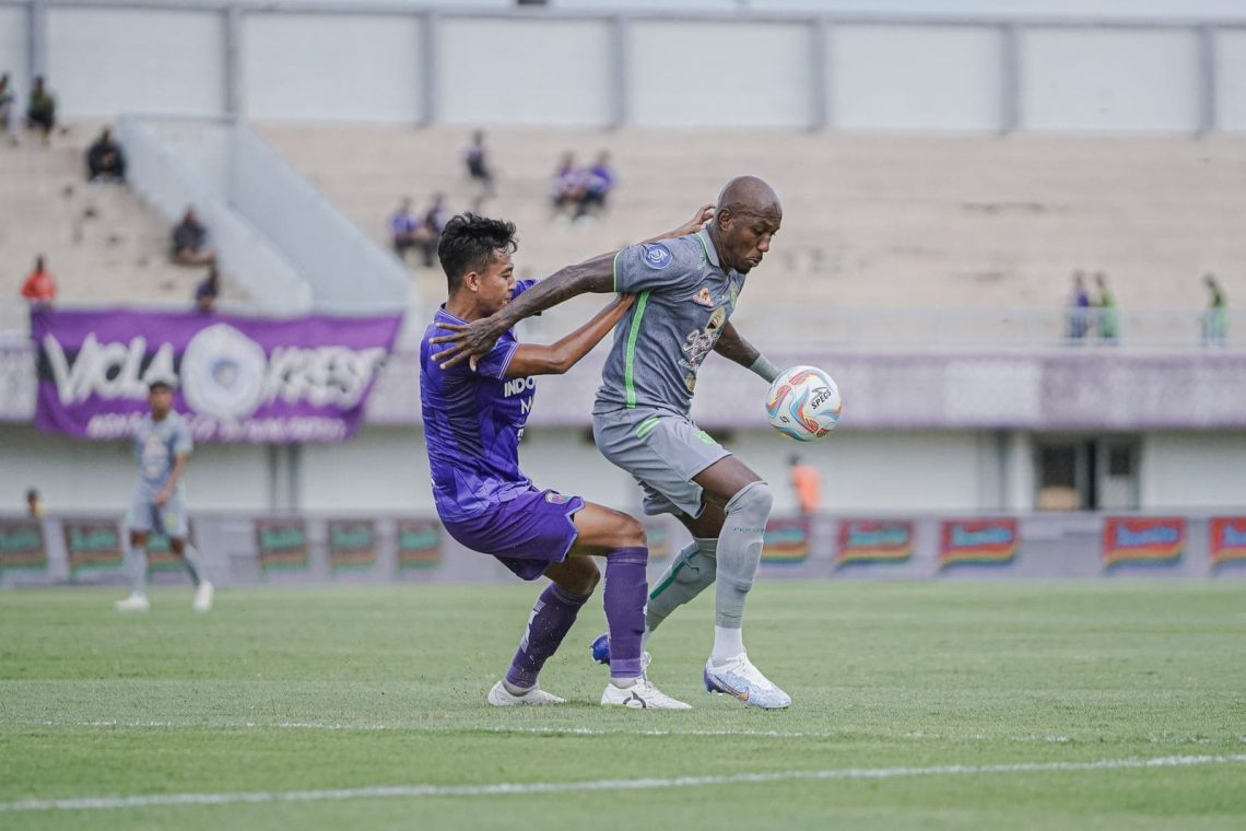 Lawan Persita, Paul Munster Maklumi Paulo Henrique Jebol Gawang Sendiri 1 Paulo Henrique.