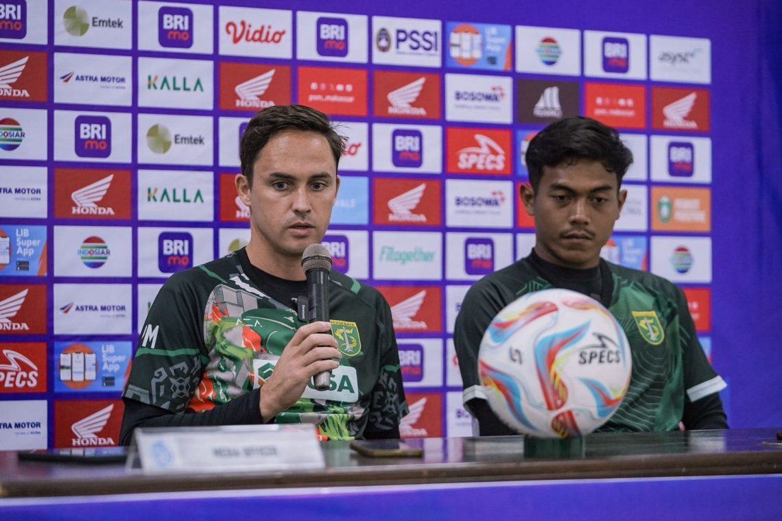 Empat Pemain Utama PSM Makassar Cedera, Persebaya Fokus Incar 3 Poin 1 PSM Makassar.