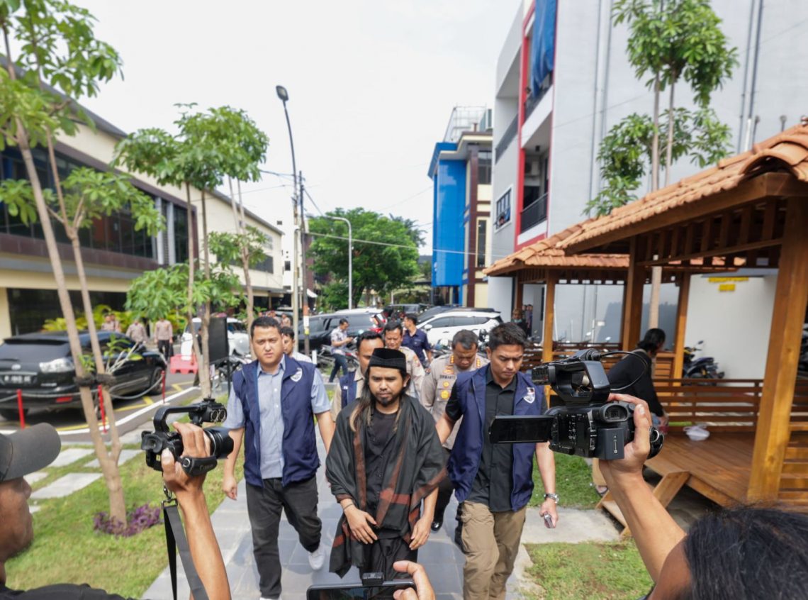 Gus Samsudin