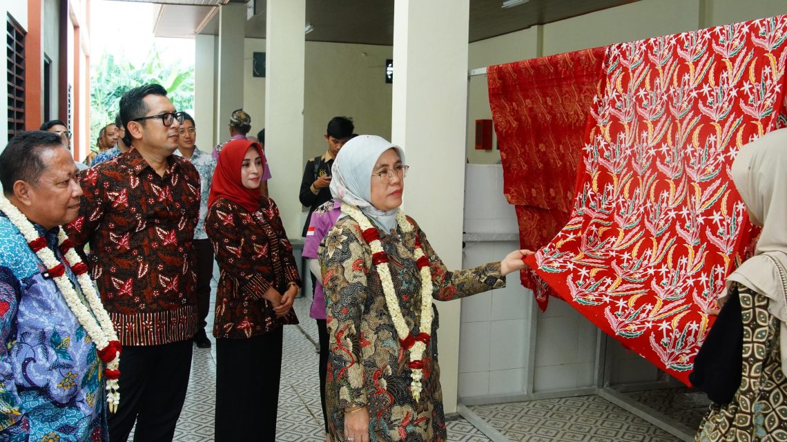 ikm batik