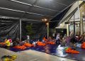 pengungsi banjir di waru sidoarjo