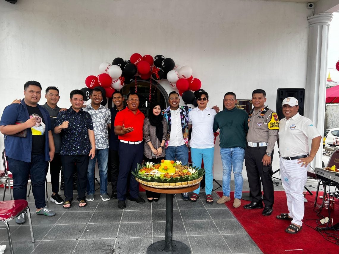 Lebarkan Sayap Bisnis, Perumahan Srimaya Launching Red Coffee di Pandaan 1 red coffee