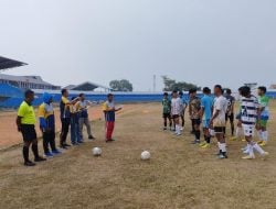 Peserta Kursus Pelatih Askab PSSI Mojokerto Digembleng Pelatih AFC Pro 2 pelatih lisensi d