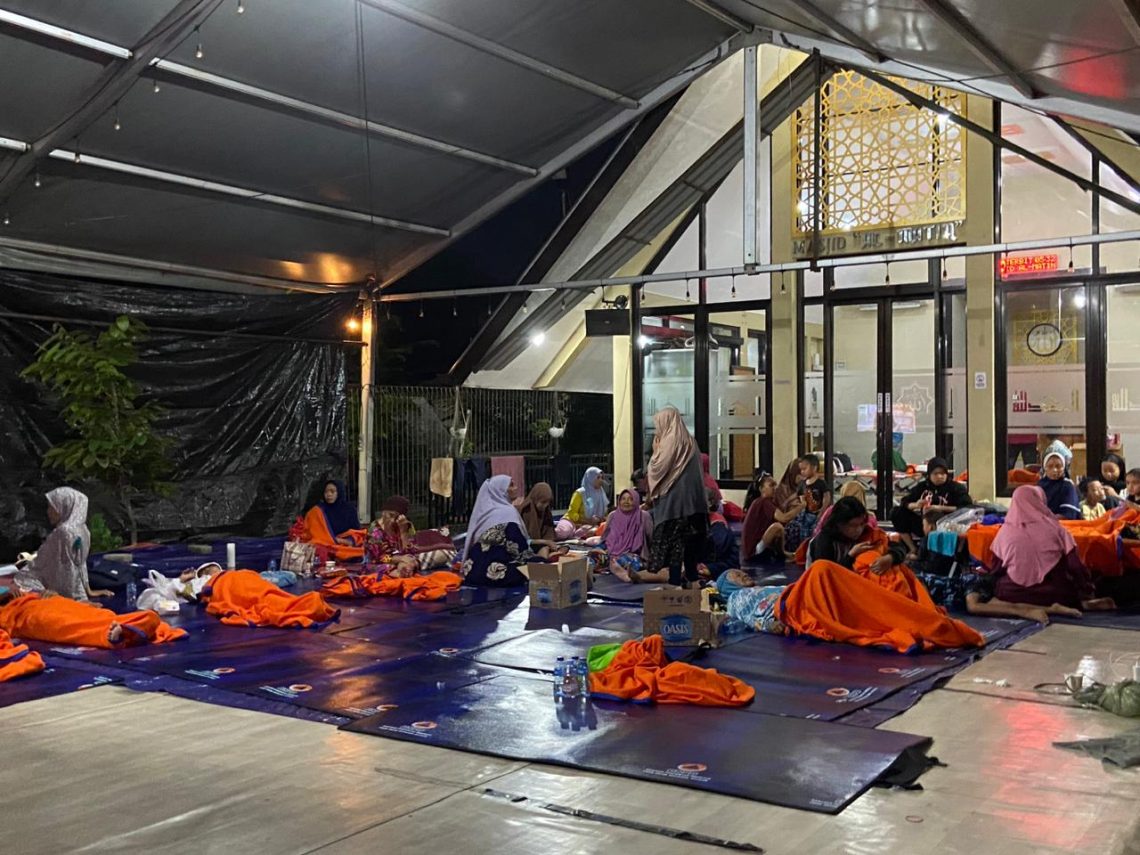 Banjir Genangi Beberapa Desa di Sidoarjo, Puluhan Warga Dievakuasi 1 banjir sidoarjo1