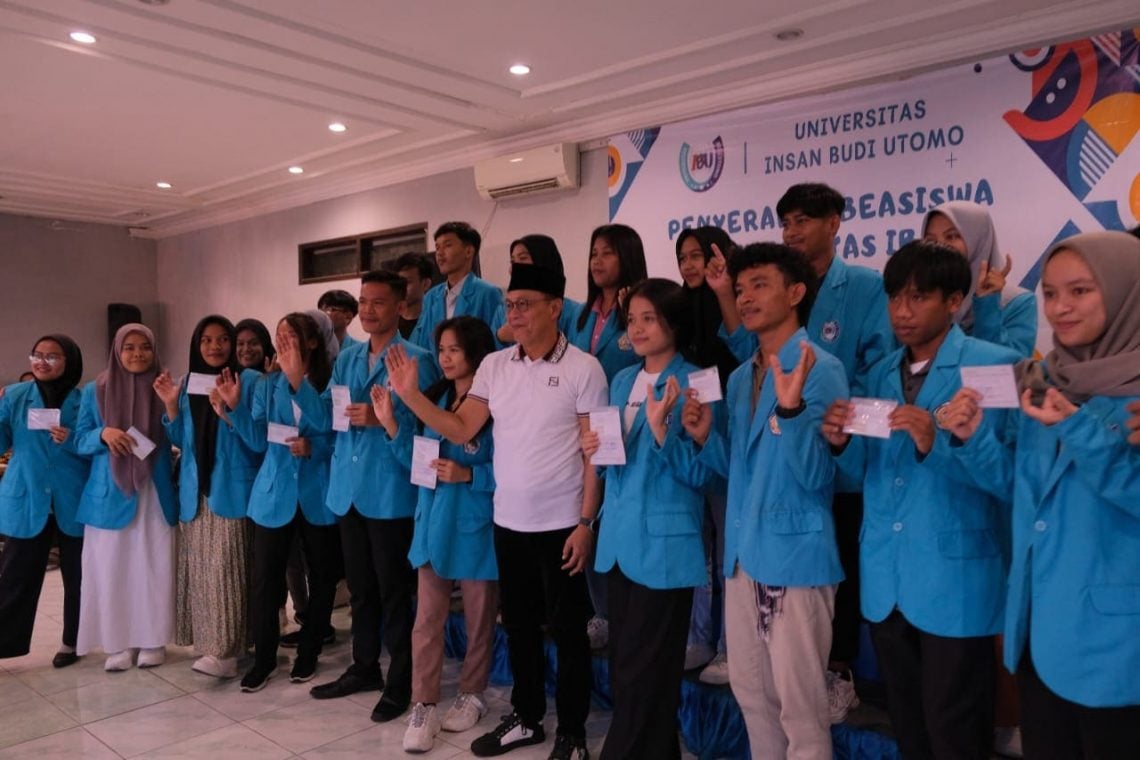 Beasiswa Universitas IBU