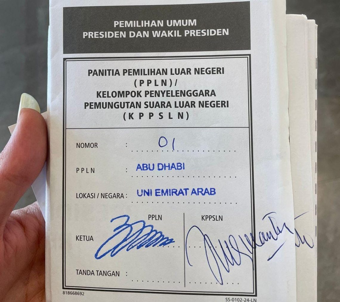 Cerita Warga Asal Mojokerto Coblosan di Abu Dhabi 1 pilpres Abu Dhabi