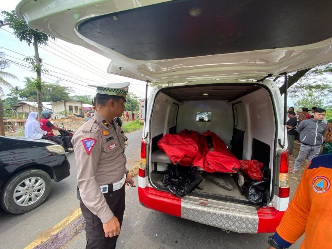 remaja di Gondanglegi.