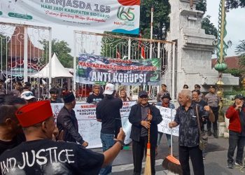 Gerakan Masyarakat Sidoarjo.
