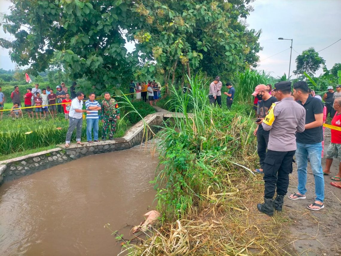 Pasutri Terseret Arus Sungai Banyak Mojokerto, Istri Tewas dan Suami Belum Ditemukan 1 Sungai Banyak