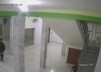 Pura-pura Tidur di Serambi Masjid, Ternyata Pencuri di Tuban Hendak Aksi, Tunggu Jamaah Sholat 1 Pencuri di Masjid