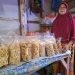 Penjualan kue kering.