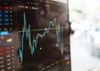 Investasi Jangka Panjang Favorit, Ini Dia 10 Rekomendasi Saham Blue Chip Terbaik di Bursa Efek Indonesia 2024 1 Saham Blue Chip.