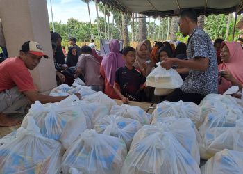 Pasar sembako murah.