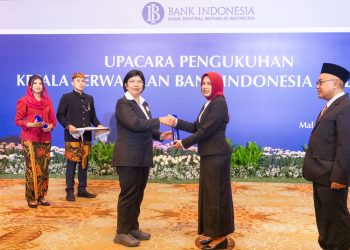 Deputi Gubernur Senior Bank Indonesia.