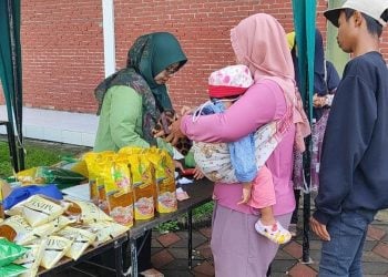 Pasar murah.