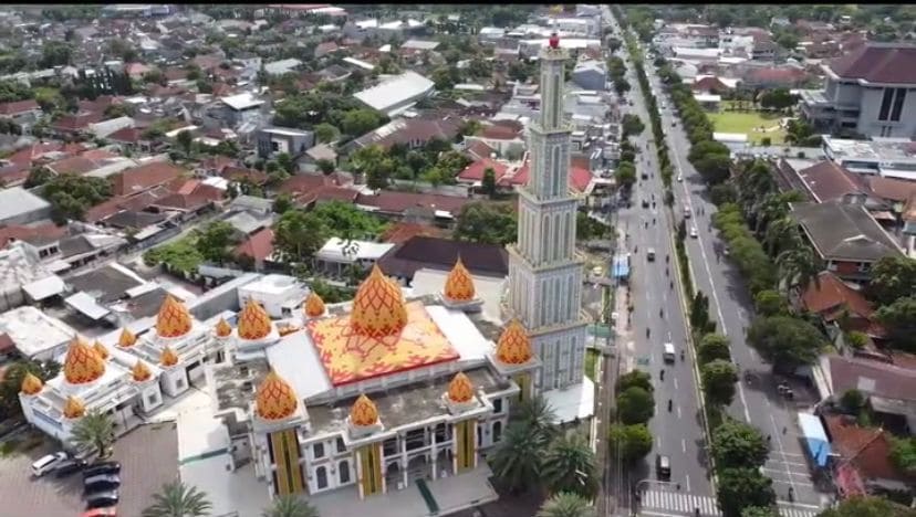 Wisata religi di Jember terbaik.