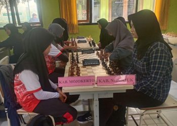 Catur Kabupaten Mojokerto.