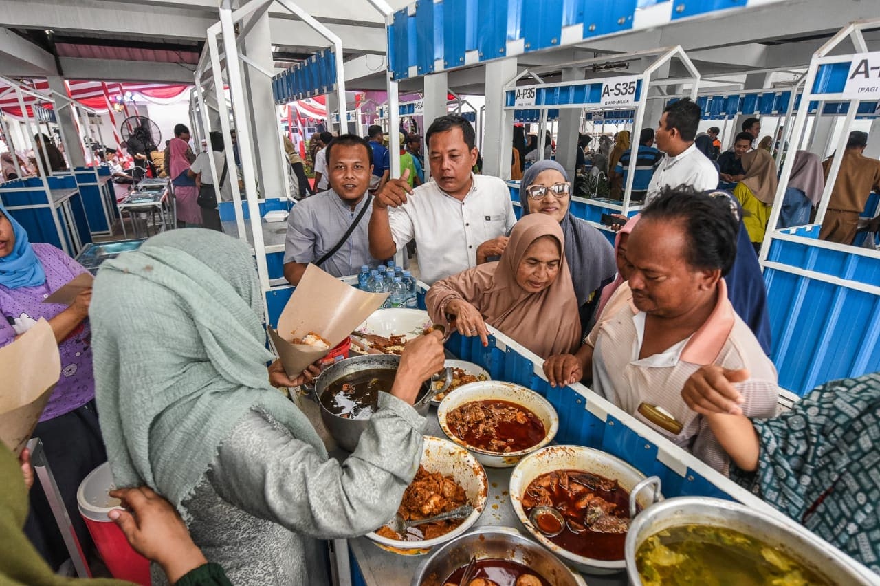 Serambi Ampel di Surabaya.