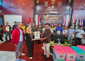 Suara terbanyak.