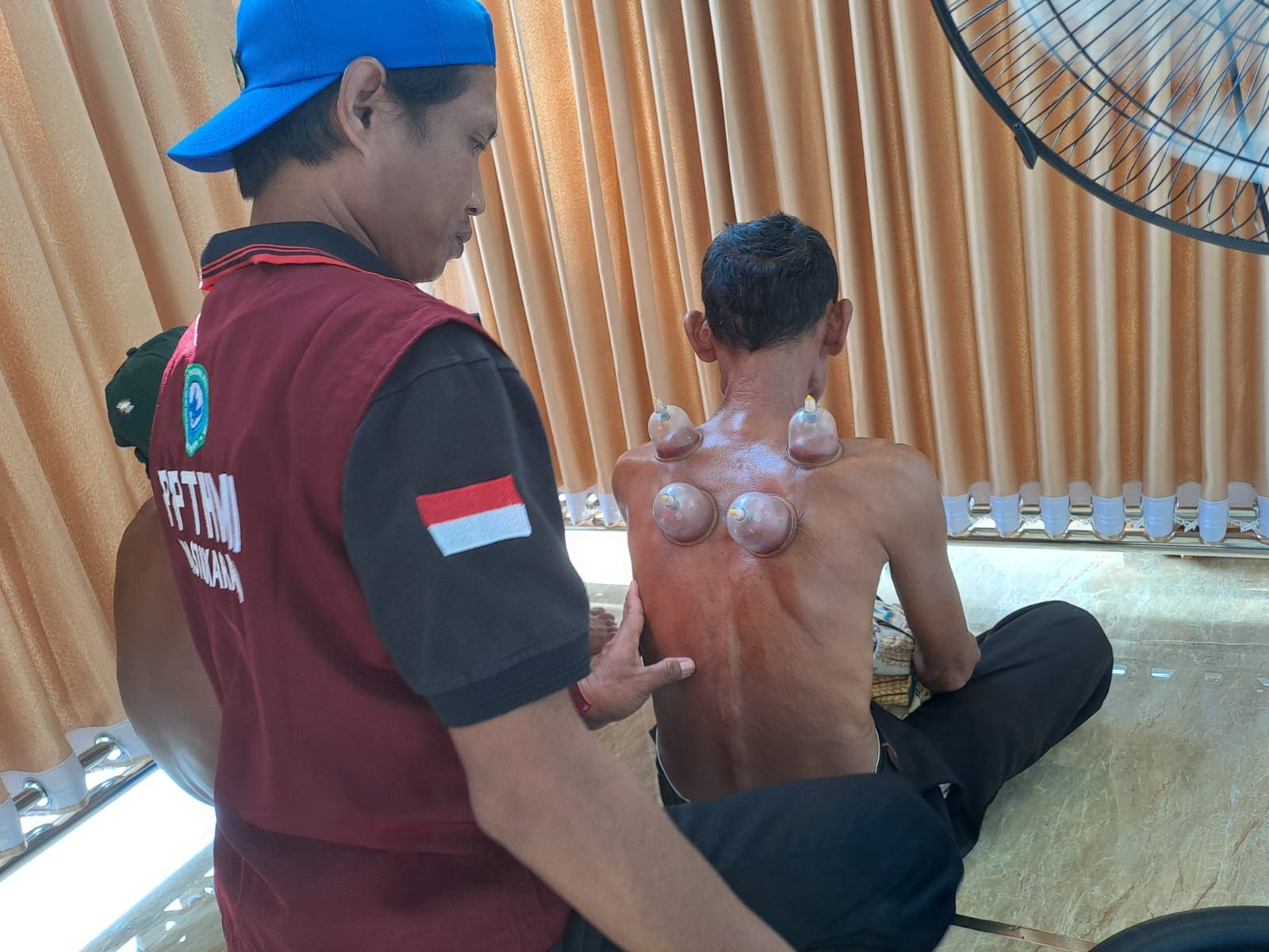 Pasar sembako murah Tuban.