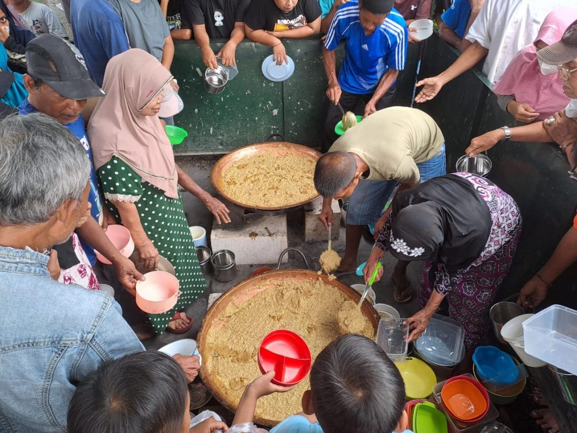Bubur Suro Makam.