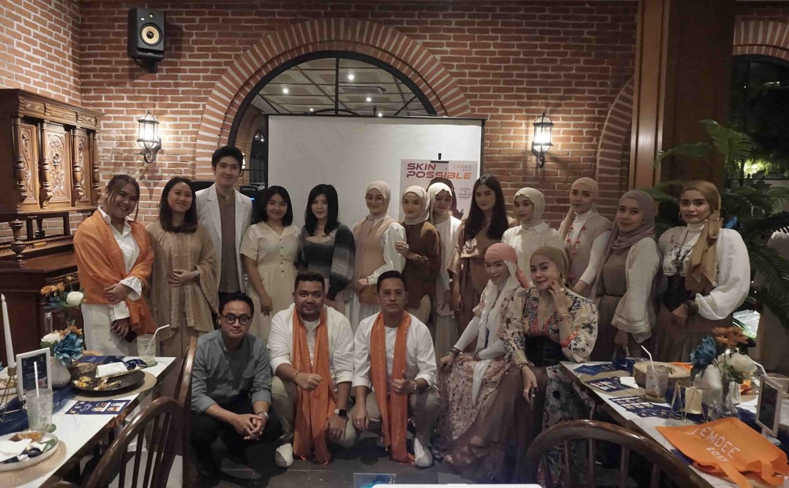bukber bareng customer dan influencer