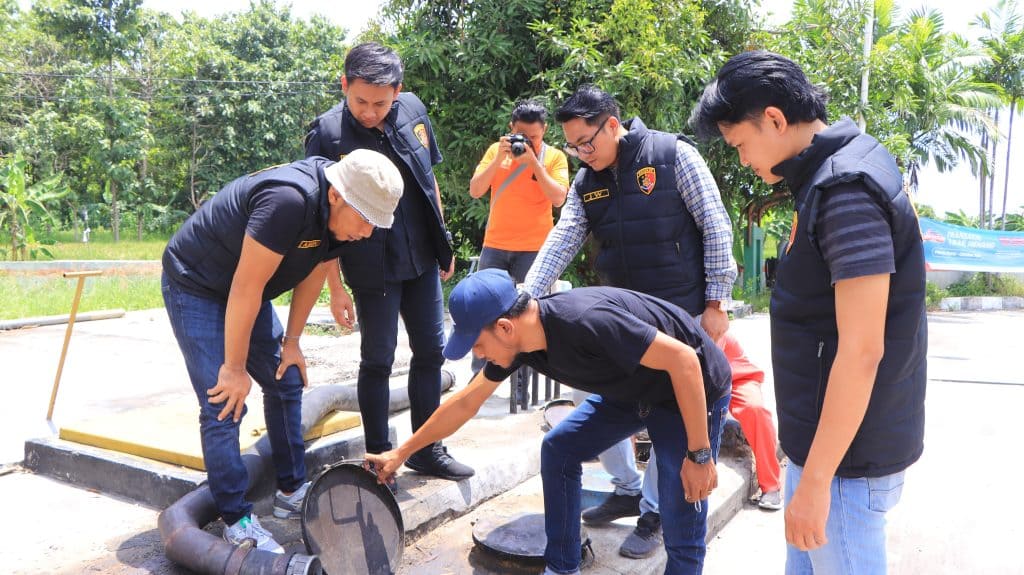 Cegah Kelangkaan, Polres Tuban Jamin Stok BBM dan Elpiji Aman selama Idulfitri 2024 1 Polres Tuban.