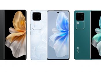 Vivo V30.