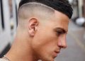 Potongan rambut crop top.