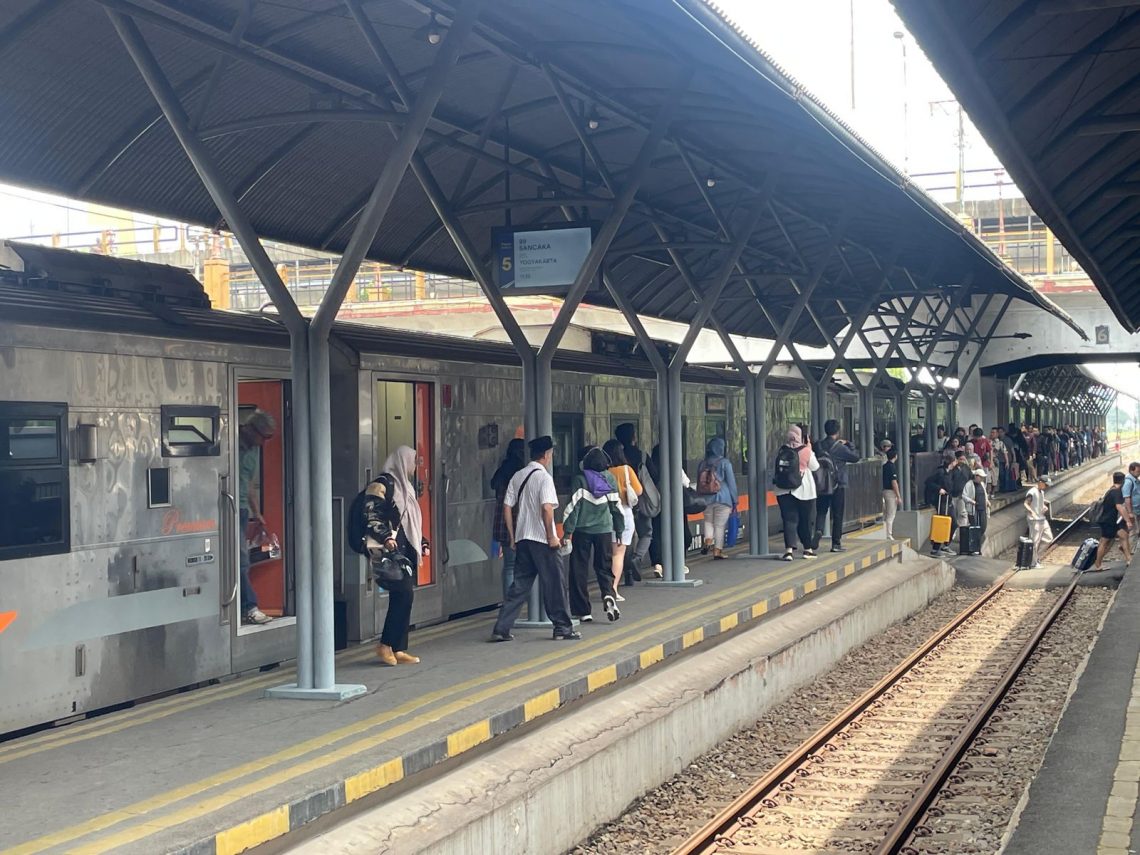 KAI Daop 8 Surabaya
