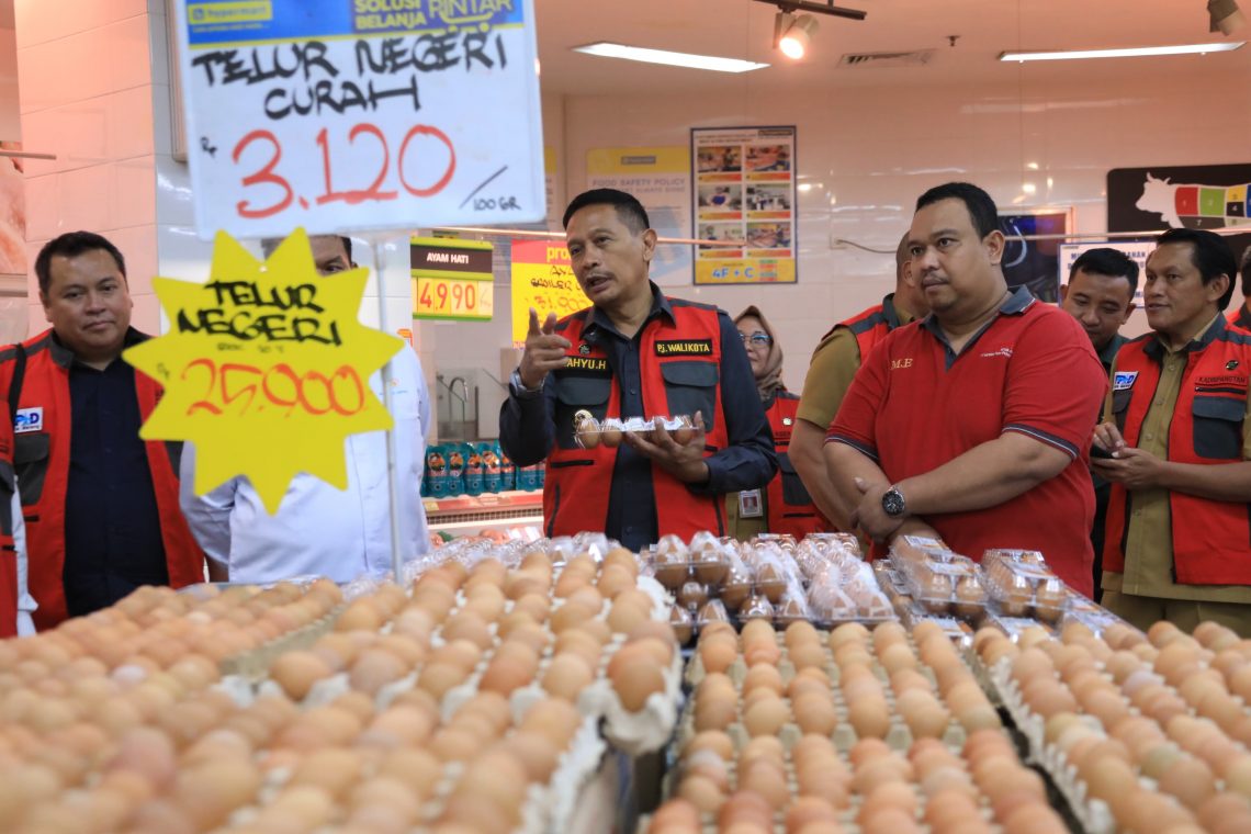Komoditas Daging Ayam dan Telur Penyumbang Inflasi di Malang, Warga Lega Harga Beras Turun 1 Daging ayam dan telur.