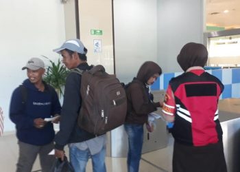 Pelabuhan Tanjung Perak.