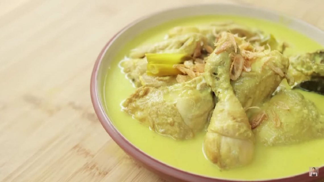 Resep Opor Ayam Spesial Gurih dan Medok Khas Lebaran ala Chef Devina: Cukup untuk 10 Porsi, Rasa Bintang 5 1 Resep opor ayam.