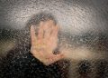 oknum polisi di surabaya lecehkan putri tirinya
