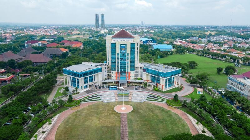 Miliki Prospek Kerja Luas, Ini 7 Rekomendasi Universitas dengan Jurusan Manajemen Terbaik di Jawa Timur 8 Universitas dengan Jurusan Manajemen