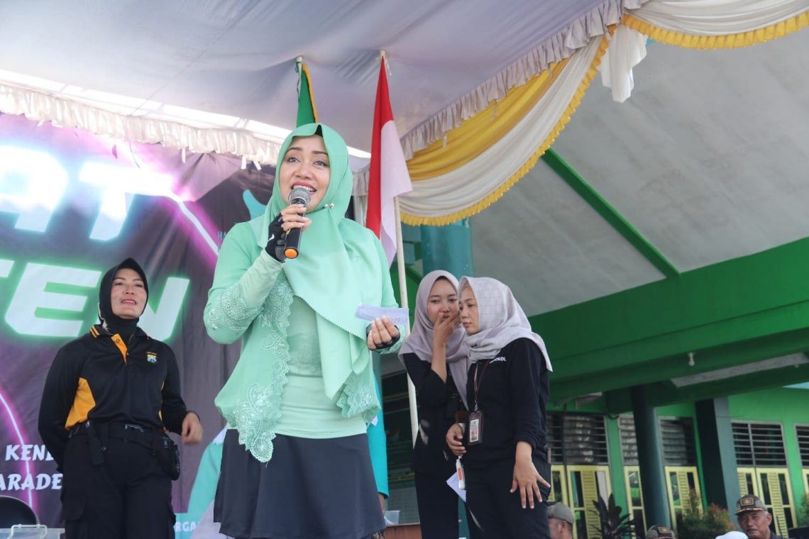 Musim Demam Berdarah, Bupati Mojokerto Minta Kader Fatayat NU Tanam Rosemari dan Serai Tolak Nyamuk 1 Fatayat NU.